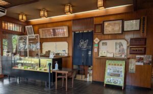 団子の他、最中も販売